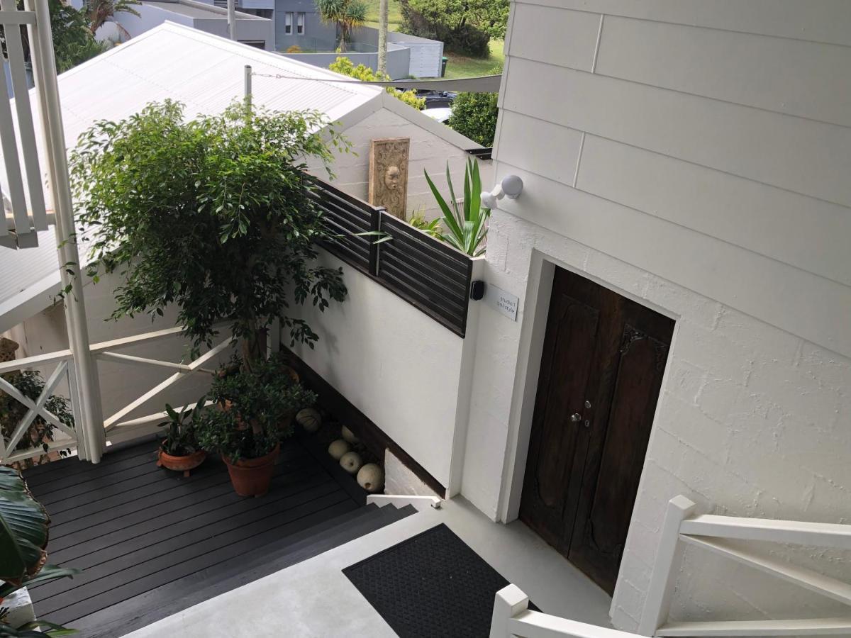 Shorebreak Studio Apartments 蓝宝石海滩 外观 照片
